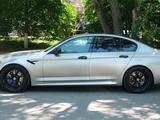 BMW M5 2022 года за 51 000 000 тг. в Алматы – фото 5