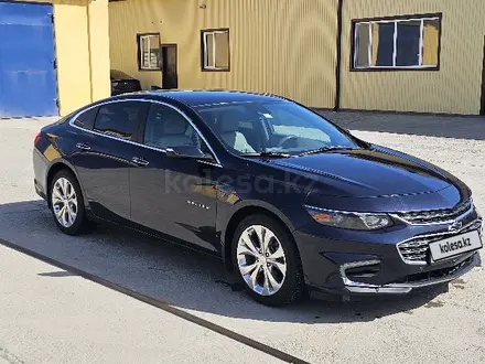 Chevrolet Malibu 2017 года за 8 500 000 тг. в Атырау – фото 18