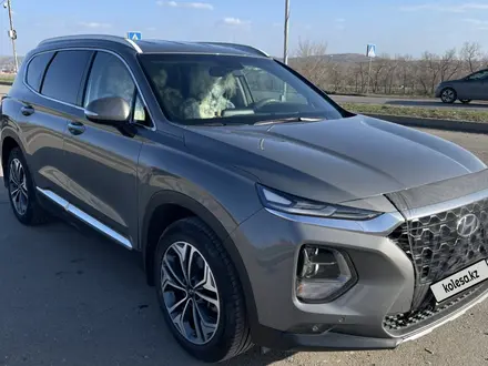 Hyundai Santa Fe 2020 года за 13 200 000 тг. в Усть-Каменогорск – фото 2