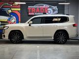 Toyota Land Cruiser 2023 годаүшін51 295 000 тг. в Алматы – фото 3