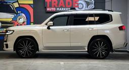 Toyota Land Cruiser 2023 годаүшін51 295 000 тг. в Алматы – фото 3