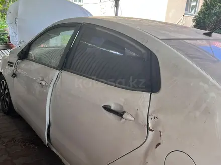 Kia Rio 2014 года за 2 500 000 тг. в Алматы – фото 2
