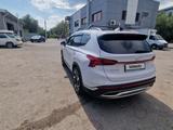 Hyundai Santa Fe 2022 года за 15 000 000 тг. в Астана – фото 4