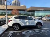 Hyundai Santa Fe 2023 годаүшін18 000 000 тг. в Алматы