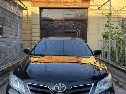 Toyota Camry 2011 года за 5 200 000 тг. в Шымкент – фото 16