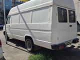 IVECO  Daily 2006 года за 6 200 000 тг. в Алматы – фото 4