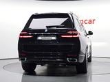 BMW X7 XDrive 40i 2023 года за 48 000 000 тг. в Алматы – фото 5