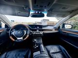 Lexus ES 300h 2013 годаүшін7 400 000 тг. в Актау – фото 5