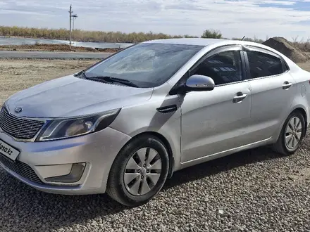 Kia Rio 2014 года за 4 900 000 тг. в Актобе – фото 3