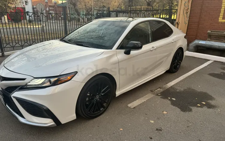 Toyota Camry 2021 года за 16 000 000 тг. в Костанай