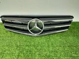 W204 решетка радиатора Mercedes-Benz C-Class Мерседес-Бенз 204үшін2 000 тг. в Алматы – фото 2