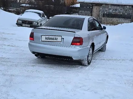 Audi A4 1998 года за 2 000 000 тг. в Щучинск – фото 2