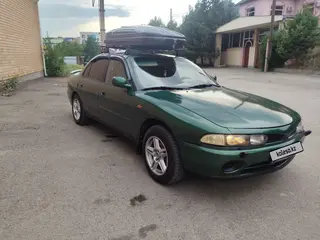 Mitsubishi Galant