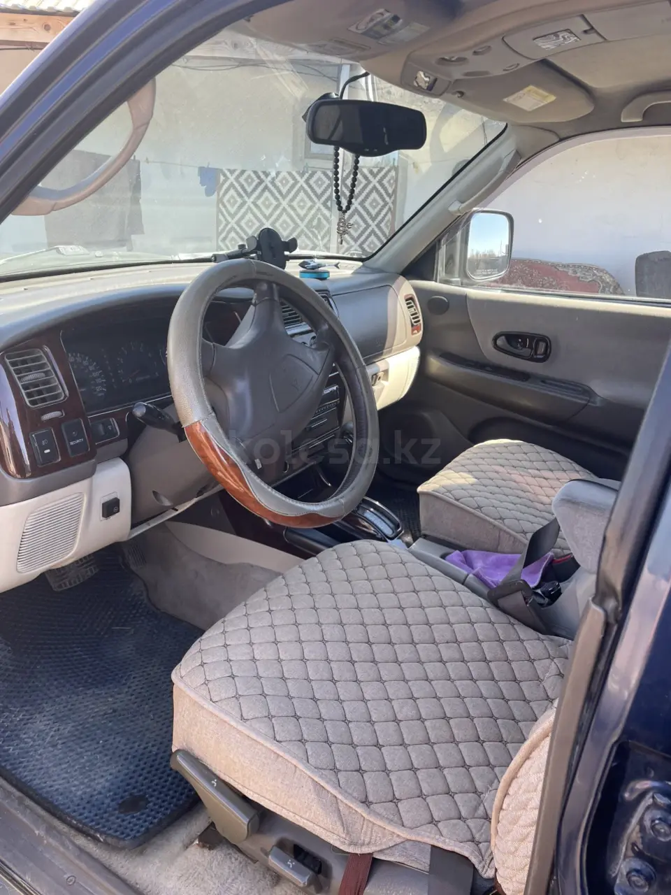 Mitsubishi Montero Sport, 2001