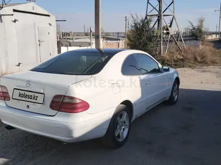 Mercedes-Benz CLK 320 1999 года за 2 800 000 тг. в Костанай – фото 6