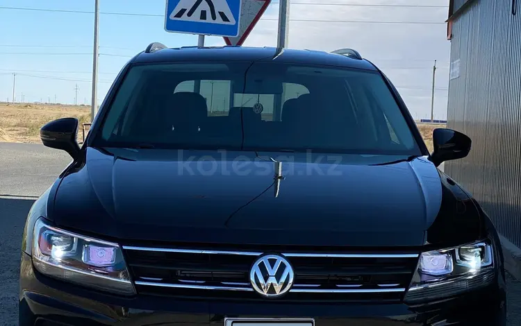 Volkswagen Tiguan 2019 года за 8 000 000 тг. в Атырау
