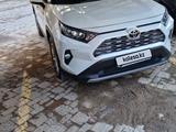 Toyota RAV4 2020 годаүшін15 500 000 тг. в Алматы – фото 2