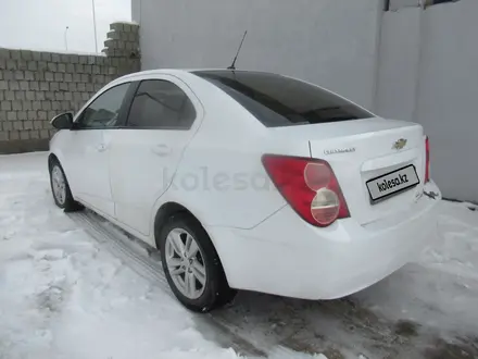 Chevrolet Aveo 2015 года за 2 744 580 тг. в Шымкент – фото 6