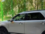 Ford Explorer 2017 года за 6 789 000 тг. в Алматы – фото 4