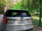 Ford Explorer 2017 года за 6 789 000 тг. в Алматы – фото 5