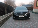 Toyota Sienna 2015 годаүшін15 500 000 тг. в Алматы