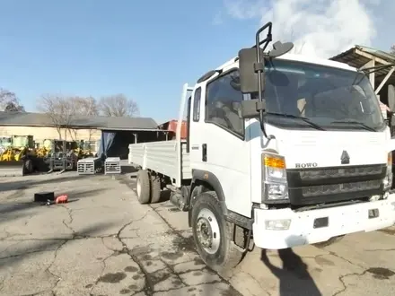 Howo  Новый вмасле бортовой грузовик howo12т 2026 года в Отеген-Батыр – фото 9