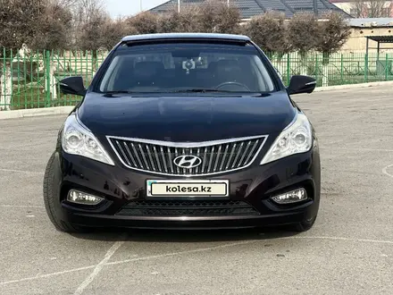 Hyundai Grandeur 2013 года за 8 900 000 тг. в Тараз – фото 3