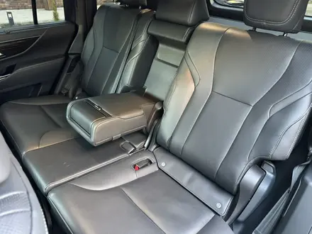 Lexus LX 600 2023 года за 75 000 000 тг. в Алматы – фото 16