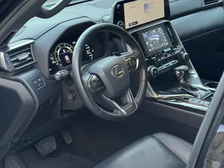 Lexus LX 600 2023 года за 75 000 000 тг. в Алматы – фото 21