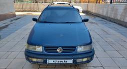 Volkswagen Passat 1994 года за 1 650 000 тг. в Астана – фото 2