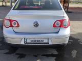 Volkswagen Passat 2006 года за 4 200 000 тг. в Караганда – фото 3