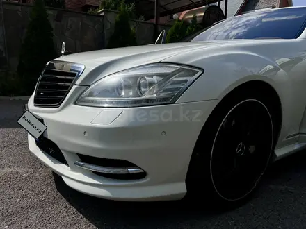 Mercedes-Benz S 500 2008 года за 8 900 000 тг. в Алматы – фото 16