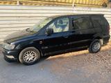 Mitsubishi Chariot 1998 года за 1 900 000 тг. в Алматы – фото 2