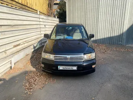 Mitsubishi Chariot 1998 года за 1 900 000 тг. в Алматы