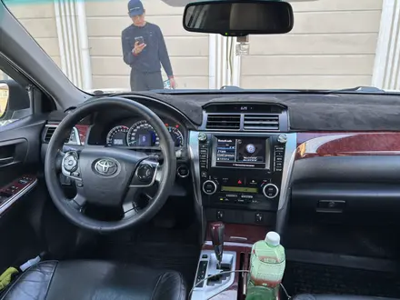 Toyota Camry 2013 года за 9 000 000 тг. в Алматы – фото 11