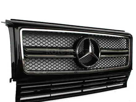Решетка радиатора Mercedes-Benz за 75 000 тг. в Алматы