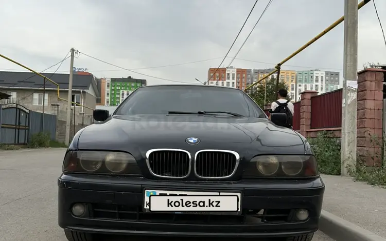 BMW 528 1998 года за 2 400 000 тг. в Алматы