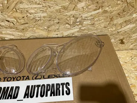 Стекло фары на Mercedes-Benz W211 (E-Class) за 18 000 тг. в Алматы – фото 4