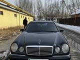 Mercedes-Benz E 280 1996 года за 2 600 000 тг. в Алматы