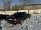 Mercedes-Benz E 500 2006 годаfor6 500 000 тг. в Астана – фото 3