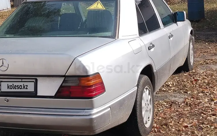 Mercedes-Benz E 230 1993 годаүшін1 100 000 тг. в Алматы