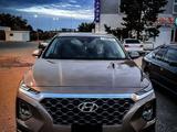 Hyundai Santa Fe 2019 годаfor10 000 000 тг. в Актобе