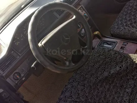 Mercedes-Benz E 200 1993 года за 2 000 000 тг. в Астана – фото 3