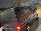 Volkswagen Caravelle 1999 годаfor4 700 000 тг. в Кокшетау – фото 5