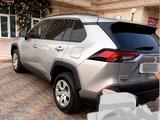 Toyota RAV4 2021 годаүшін13 300 000 тг. в Актау