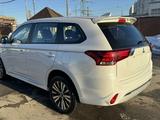 Mitsubishi Outlander 2022 года за 11 450 000 тг. в Астана – фото 4