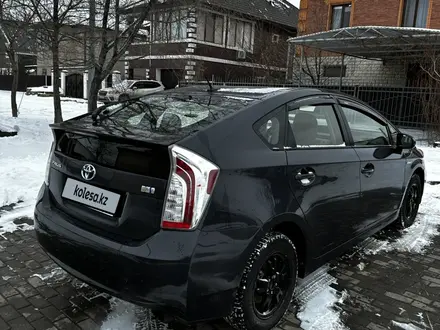 Toyota Prius 2013 года за 6 000 000 тг. в Атырау – фото 4