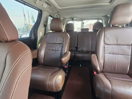 Toyota Sienna 2017 года за 11 000 000 тг. в Алматы – фото 13