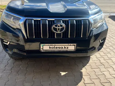 Toyota Land Cruiser Prado 2018 года за 17 900 000 тг. в Уральск