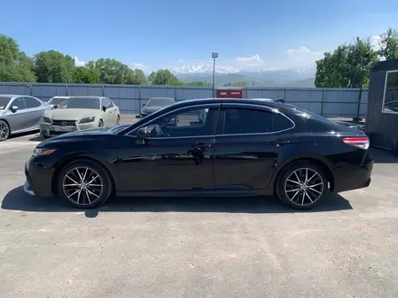 Toyota Camry 2020 года за 9 144 300 тг. в Алматы – фото 7